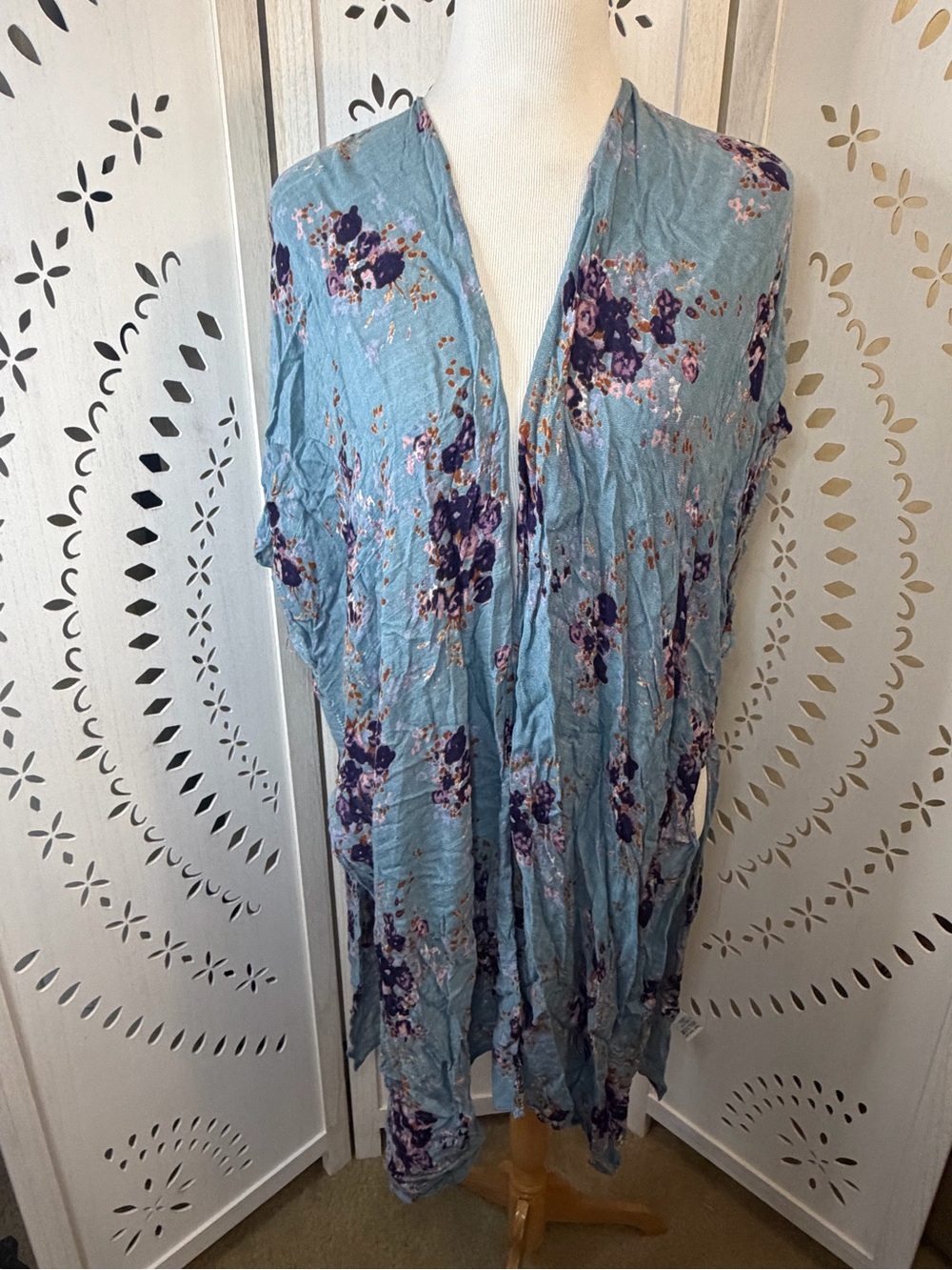 Angie Light Blue Floral Open-Front Tunic Kimono